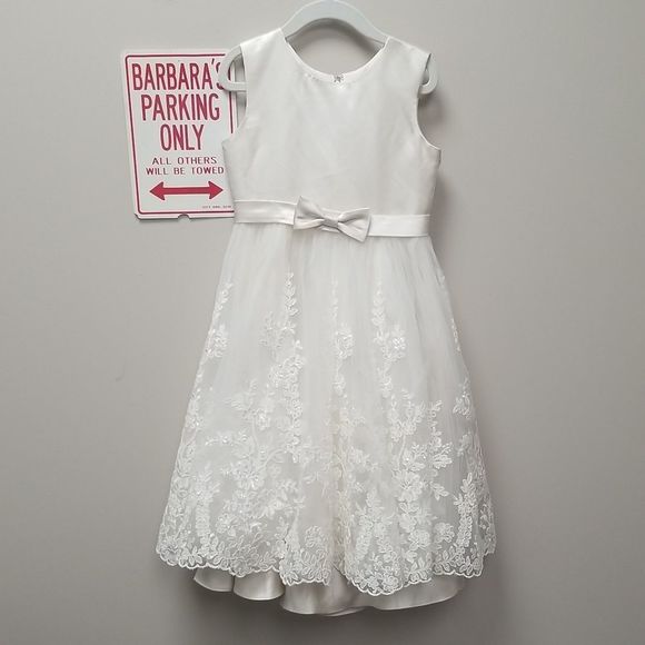 JOAN CALABRESE GIRLS WHITE TULLE AND LACE DRESS SZ 5 - Picture 1 of 8